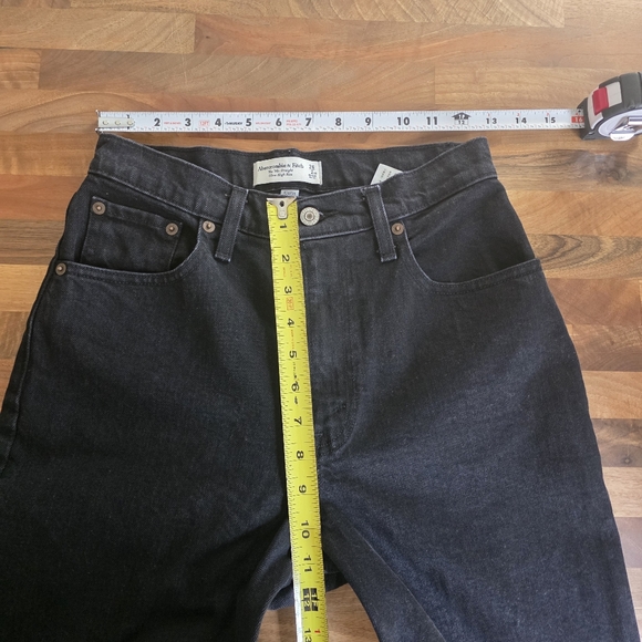 Abercrombie & Fitch Curve Love The 90s Straight Ultra High Rise Jeans Size 26 - Picture 7 of 10